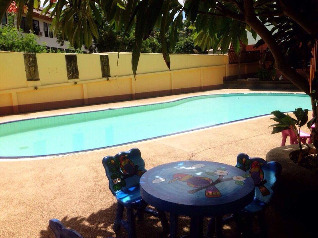 Wanchareon Resort Pantai Chaweng Luaran gambar