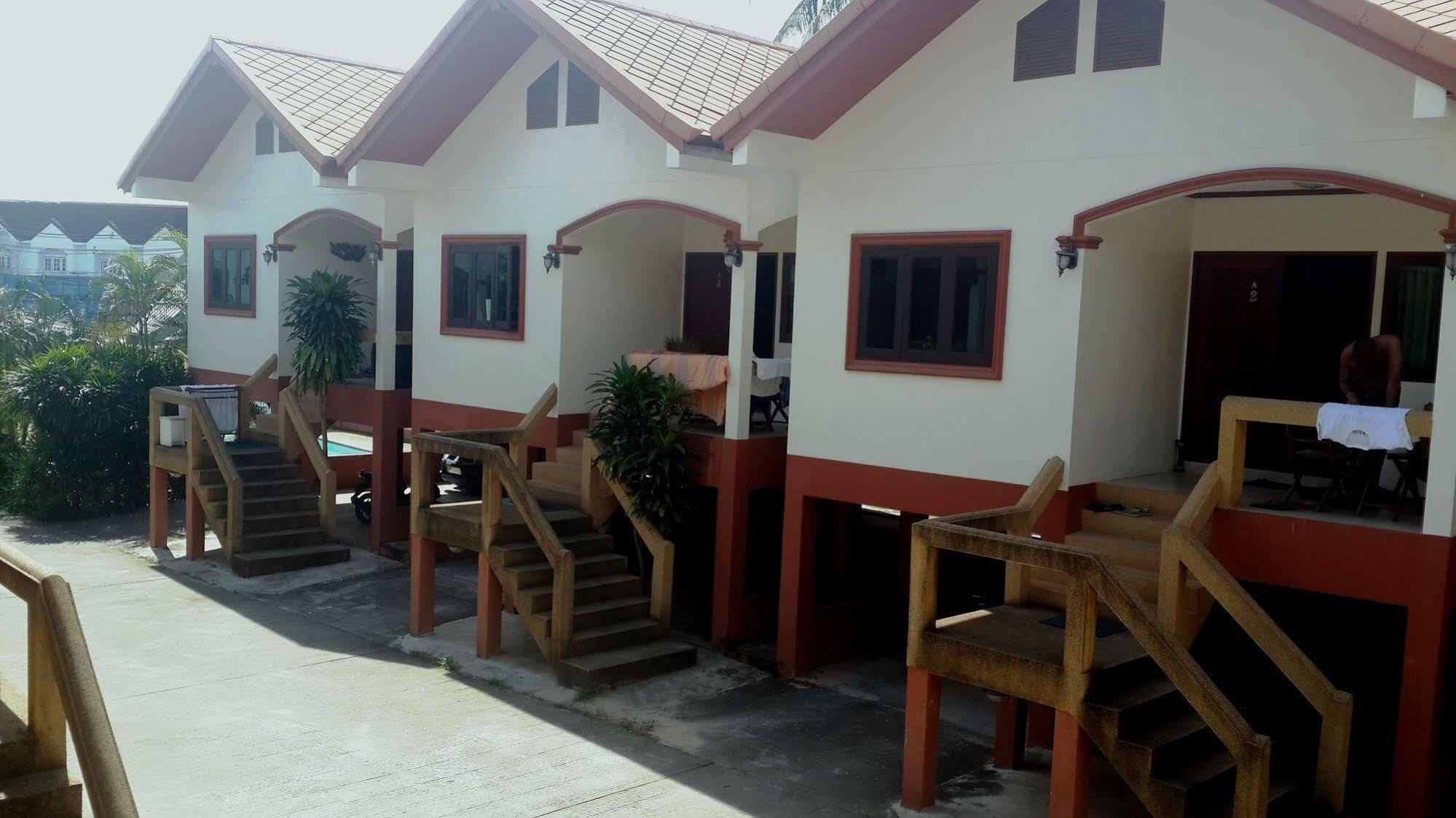 Wanchareon Resort Pantai Chaweng Luaran gambar