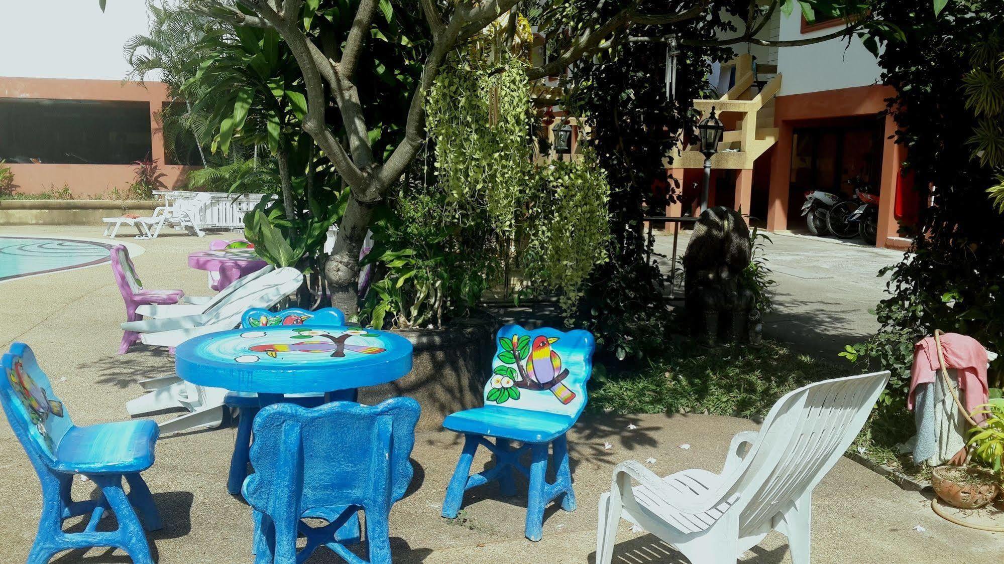 Wanchareon Resort Pantai Chaweng Luaran gambar
