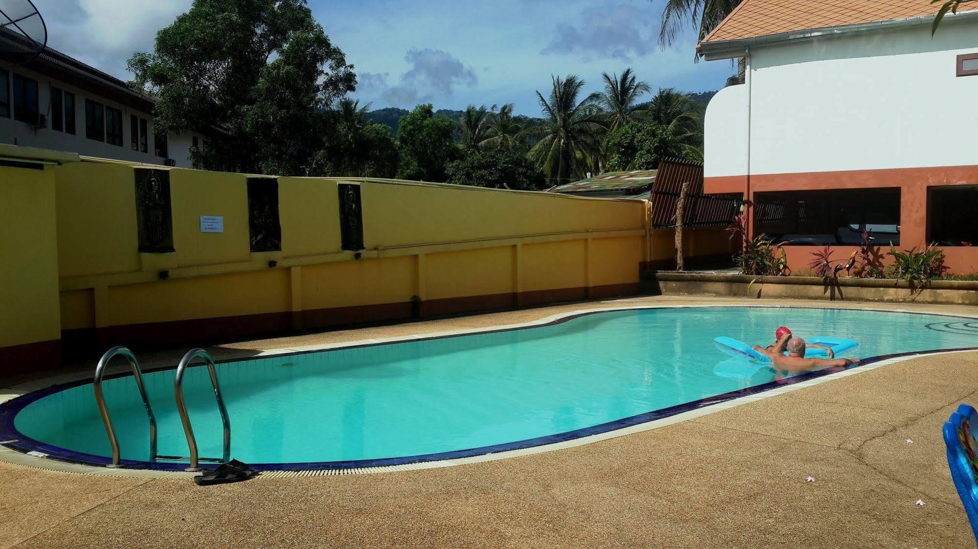 Wanchareon Resort Pantai Chaweng Luaran gambar